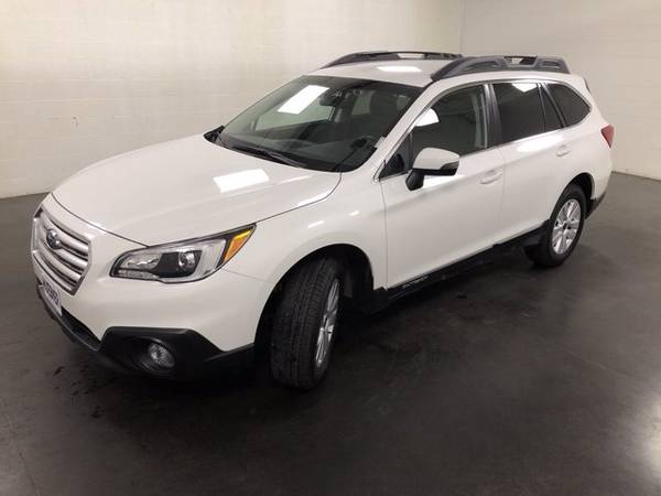 2017 Subaru Outback Crystal White Pearl Good deal! - cars & trucks -... for sale in Carrollton, OH – photo 4