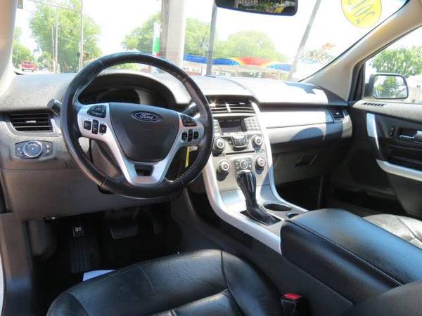 2013 Ford Edge SEL - $499 Down Drives Today W.A.C.! - cars & trucks... for sale in Toledo, OH – photo 8