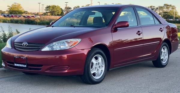 1 OWNER 2003 TOYOTA CAMRY V6 SUPER CLEAN CAR.. CLEAN CARFAX & TITLE for sale in Naperville, IL – photo 2