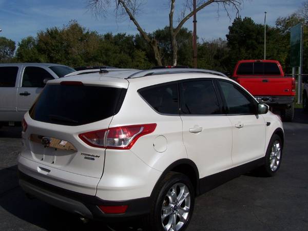 2014 FORD ESCAPE TITANIUM 4WD ECOBOOST SUV ONE OWNER GORGEOUS LOADED for sale in Joliet, IL – photo 3