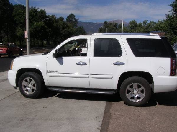 2007 GMC Denali--ALL WHEEL DRIVE--SALE EXTENDED!! REDUCED MORE! for sale in Colorado Springs, CO – photo 8