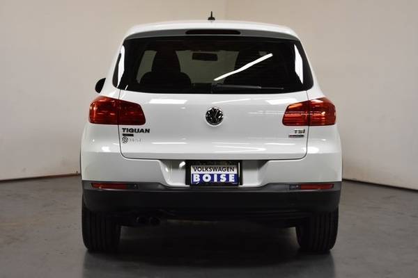 *2017* *Volkswagen* *Tiguan* *LIMITED* - cars & trucks - by dealer -... for sale in Boise, ID – photo 6