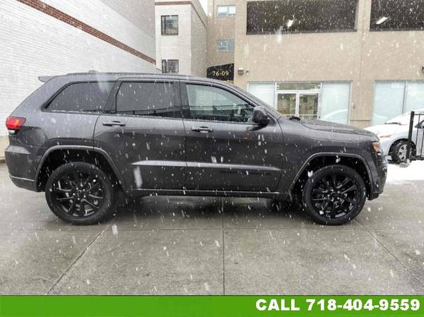 2018 Jeep Grand Cherokee Altitude SUV - - by dealer for sale in elmhurst, NY – photo 9