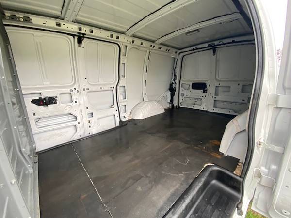 2014 GMC Savana G-2500 Cargo Van ****98K MILES****REGULAR LENGTH***... for sale in Swartz Creek,MI, MI – photo 13