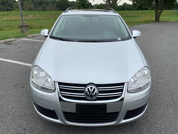 2009 Volkswagen Jetta sw - cars & trucks - by owner - vehicle... for sale in Hyattsville, District Of Columbia – photo 4