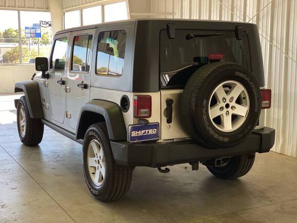 2009 Jeep Wrangler Unlimited - 6 Speed Manual - Hard top! - cars &... for sale in La Crescent, WI – photo 3