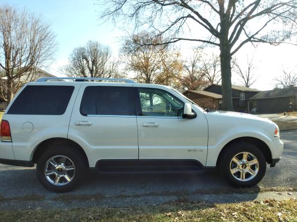 2004 Lincoln Aviator 78,250 original miles - cars & trucks - by... for sale in Godfrey, MO – photo 4
