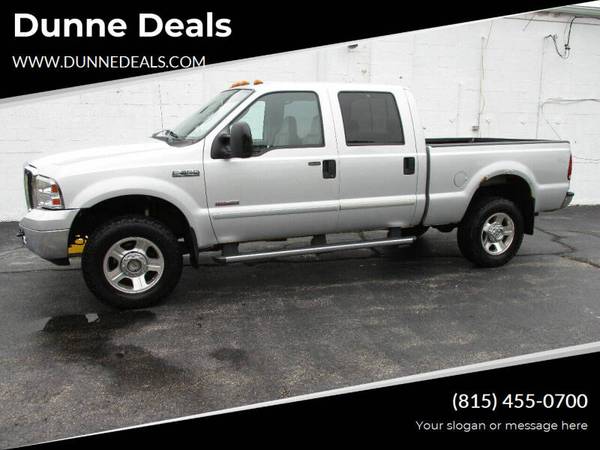 2006 Ford F-350 Super Duty Lariat 4dr SB One Owner ON SALE We Finance for sale in Crystal Lake, IL – photo 3