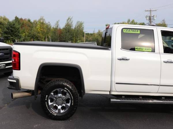 2015 GMC Sierra 3500HD available WiFi DENALI CREW CAB 6.6L DURAMAX... for sale in Plaistow, NY – photo 13