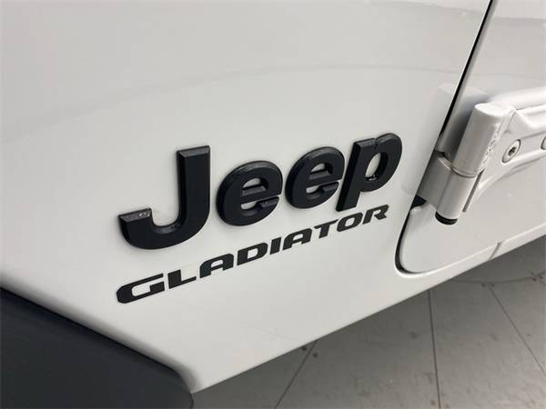 2020 Jeep Gladiator Sport - - by dealer - vehicle for sale in Chillicothe, OH – photo 10