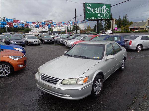 2001 Toyota Camry LE Sedan 4D FREE CARFAX ON EVERY VEHICLE! for sale in Lynnwood, WA – photo 4
