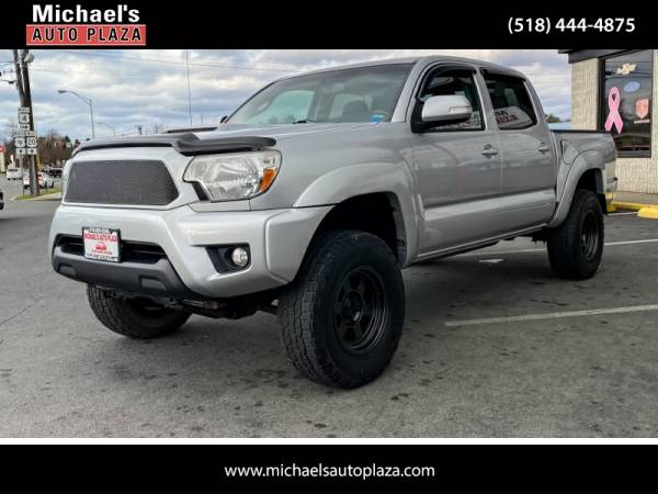 2013 Toyota Tacoma 4x4 V6 Automatic - cars & trucks - by dealer -... for sale in east greenbush, NY – photo 8