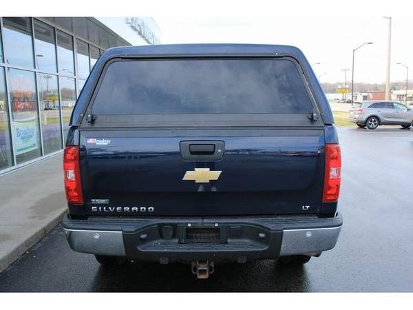 2011 Chevrolet Silverado 1500 truck LT - Chevrolet Imperial Blue for sale in Green Bay, WI – photo 5