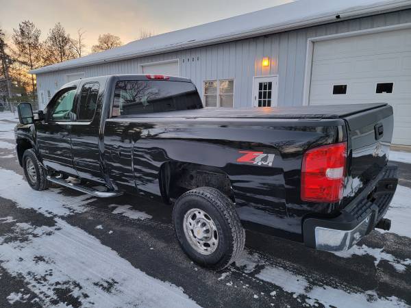 2007 Chevy Silverado 2500HD Ext LTZ Z71 4x4 loaded 8ft LB NO RUST for sale in Mchenry, WI – photo 7