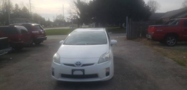 2010 Toyota Prius - cars & trucks - by owner - vehicle automotive sale for sale in Clarksville, KY – photo 2