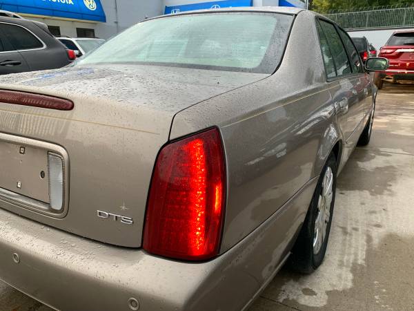 2001 RARE CADILLAC DTS!!! for sale in Detroit, MI – photo 8