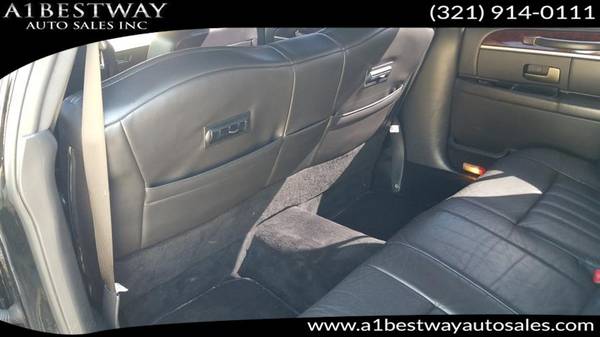 2009 Lincoln 6 DOOR Town Car LIMOUSINE 38K SERVICED CLEAN NO FEES for sale in Melbourne , FL – photo 17