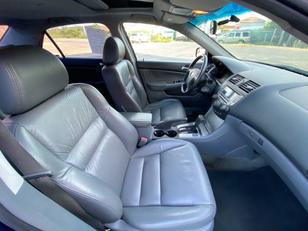 2005 Honda Accord - cars & trucks - by dealer - vehicle automotive... for sale in Schaumburg, IL – photo 12