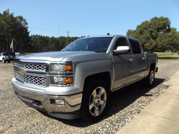 2014 Chevy Silverado Crew Cab 4x4 - cars & trucks - by dealer -... for sale in Wiggins, MS – photo 3