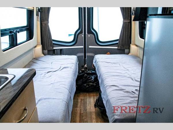 2013 Leisure Travel Free Spirit for sale in Souderton, PA – photo 13