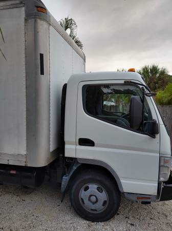 Mitsubishi Fuso Diesel Box Truck - cars & trucks - by owner -... for sale in Boynton Beach , FL – photo 2