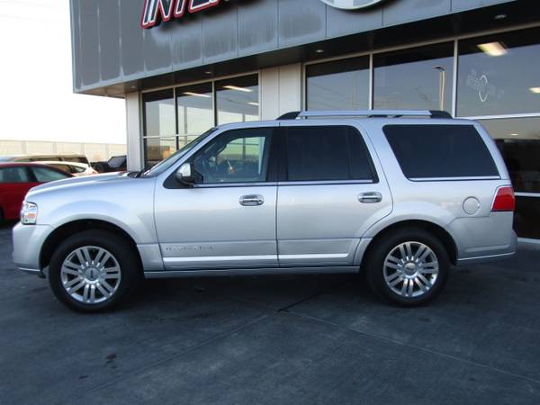 2013 *Lincoln* *Navigator* *4WD 4dr* - cars & trucks - by dealer -... for sale in Council Bluffs, NE – photo 4
