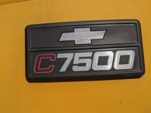 2002 CHEVY C7500, CHIPPER DUMP, GAS! 44K LOW MILES! I FINANCE - cars... for sale in Rosemead, CA – photo 8
