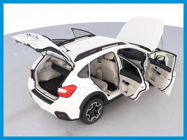 2015 Subaru XV Crosstrek Premium Sport Utility 4D hatchback White for sale in Dallas, TX – photo 19