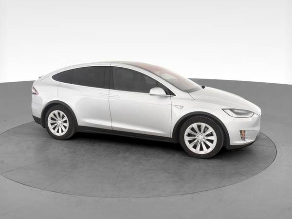 2016 Tesla Model X 75D Sport Utility 4D suv Silver - FINANCE ONLINE... for sale in Trenton, NJ – photo 14