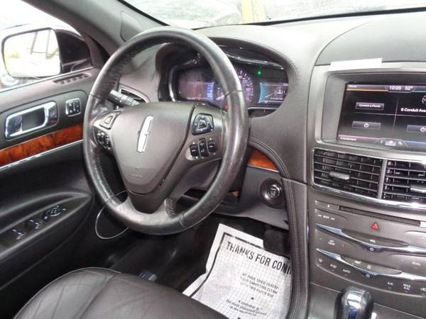 2015 Lincoln MKT 4dr Wgn 3 7L AWD w/Livery Pkg YOU WILL DRIVE OUT for sale in Elmont, NY – photo 23
