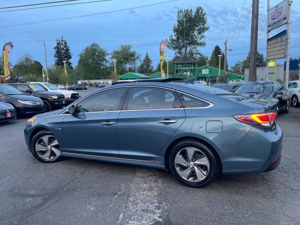 2016 Hyundai Sonata Hybrid Limited Blue Drive - cars & for sale in Everett, WA – photo 5