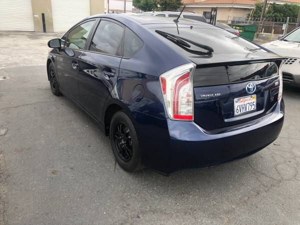 CLEAN TITLE 2012 TOYOTA PRIUS HATCHBACK SUPER CLEAN 3MONTH WARRANTY for sale in Sacramento , CA – photo 14
