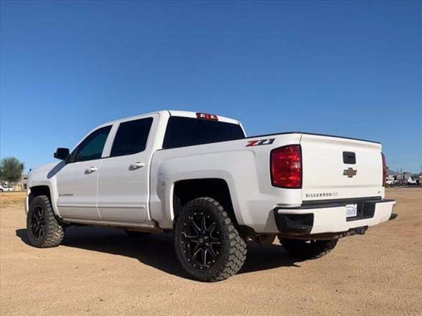 2018 CHEVROLET SILVERADO 1500 LT CREW CAB - cars & trucks - by... for sale in Phoenix, AZ – photo 4