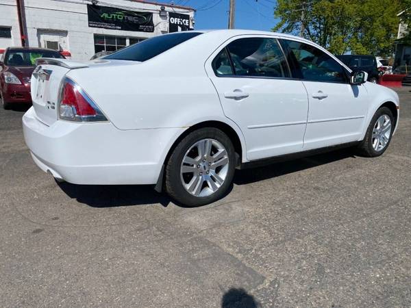 2007 Ford Fusion V6 SEL AWD 4dr Sedan - - by dealer for sale in Saint Paul, MN – photo 6