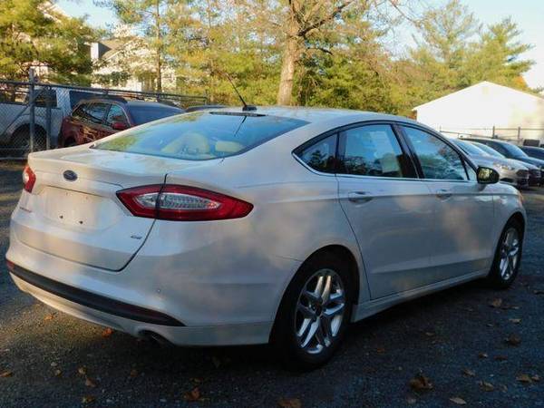 2013 Ford Fusion SE Sedan 4D - cars & trucks - by dealer - vehicle... for sale in Alexandria, District Of Columbia – photo 7