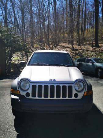 2007 Jeep Liberty for sale in Center Valley, PA – photo 2