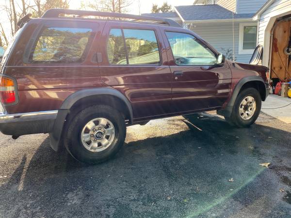 1999 Nissan Pathfinder for sale in Harwood, MD – photo 2