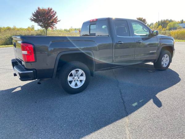 2015 GMC Sierra 1500 SLE 4X4 double cab..... 1-owner for sale in Burnt Hills, NY – photo 8