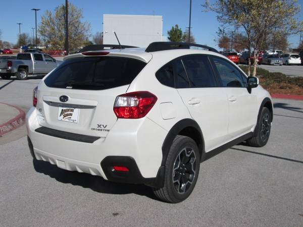 2014 Subaru XV Crosstrek 2.0i Limited suv Satin White Pearl - cars &... for sale in Fayetteville, AR – photo 6