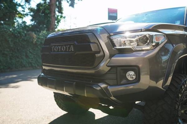 2017 Toyota Tacoma 4x4 4WD TRD Off Road Truck - - by for sale in Lynnwood, HI – photo 2