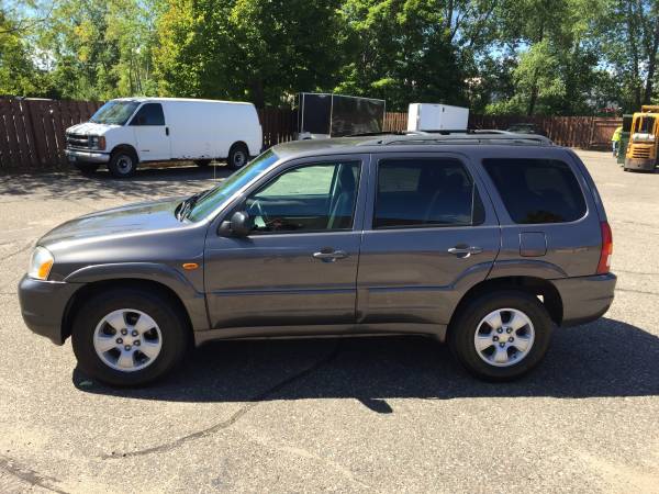 2003 Mazda Tribute ES AWD/4WD Excellent Condition! for sale in Minneapolis, MN – photo 2