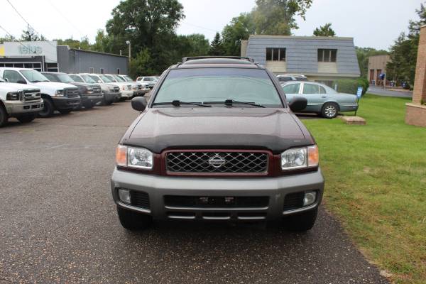 **TRUE 1 OWNER**1999 NISSAN PATHFINDER SE 4X4**ACCIDENT FREE** for sale in Lakeland, MN – photo 2