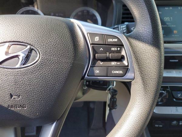 2018 Hyundai Sonata SE - - by dealer - vehicle for sale in Delray Beach, FL – photo 21