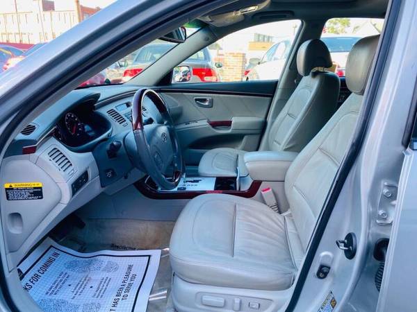 2008 HYUNDAI AZERA LIMITED - cars & trucks - by dealer - vehicle... for sale in Malden, MA – photo 9