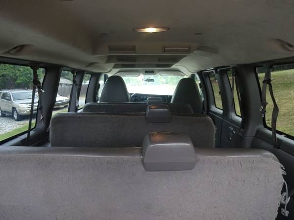 2011 Chevrolet Express Passenger LS for sale in Winston Salem, NC – photo 8