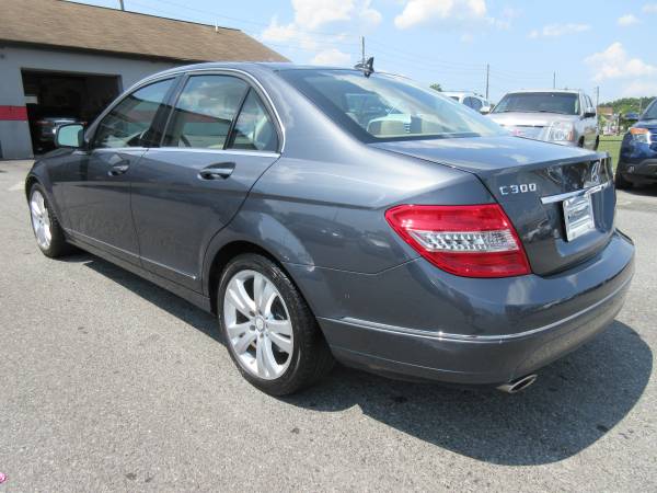 ** 2009 MERCEDES C300 4MATIC- LOADED! AWD! GUARANTEED FINANCE! for sale in Lancaster, PA – photo 5