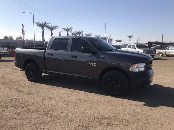 2016 Ram 1500 Crew Cab - Financing Available! - cars & trucks - by... for sale in Glendale, AZ – photo 15
