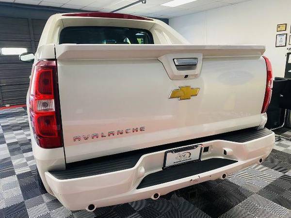 2013 Chevrolet Chevy Avalanche LTZ - cars & trucks - by dealer -... for sale in Plano, TX – photo 5