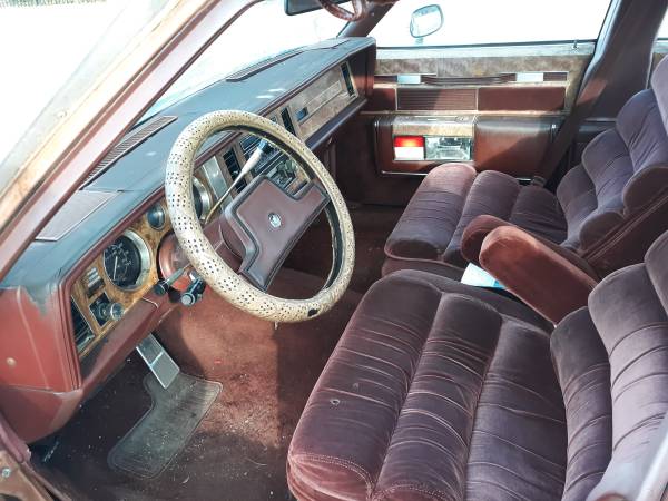 1982 Buick Park Avenue 53k(Power Factory Sunroof) - cars & trucks -... for sale in milwaukee, WI – photo 8