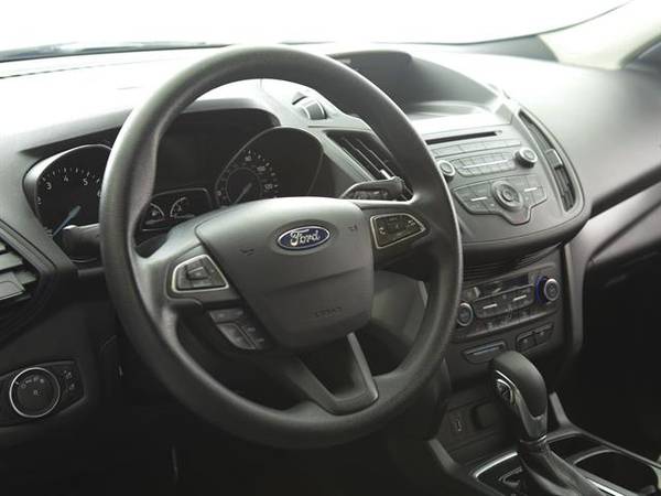 2018 Ford Escape SE Sport Utility 4D suv Black - FINANCE ONLINE for sale in Mount Wolf, PA – photo 2